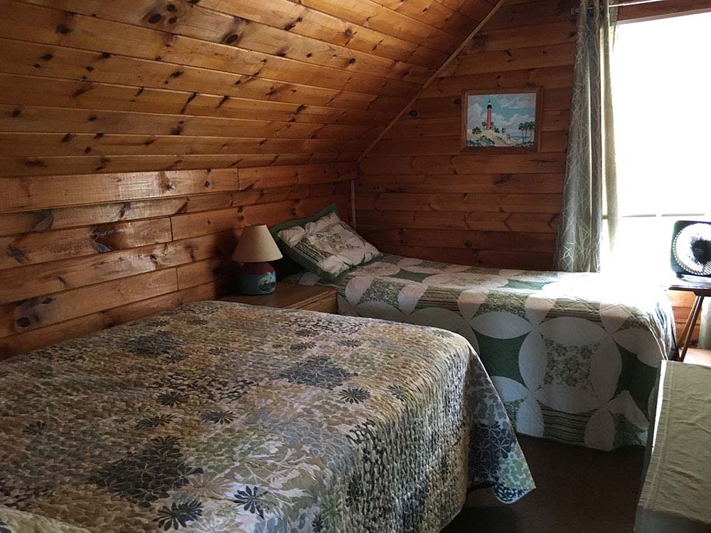 Barn bedroom full size and single bed.